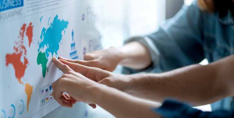 ۱۰ سؤال حیاتی قبل از خرید دادههای تجارت بینالملل